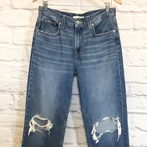 Levi’s W29 (US 8/9) Low Pro Straight Women’s Jeans Distressed A0964-0006 - Picture 4 of 12